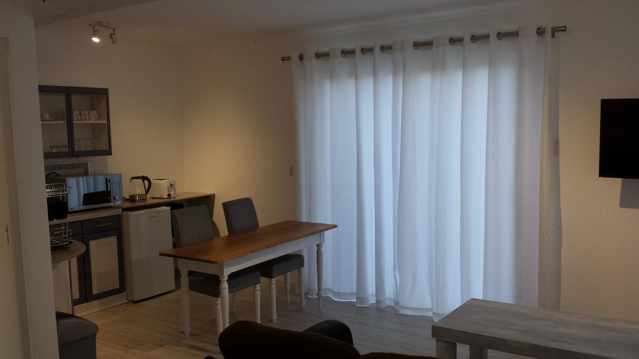 29 Carissa Street Daire Somerset West Dış mekan fotoğraf