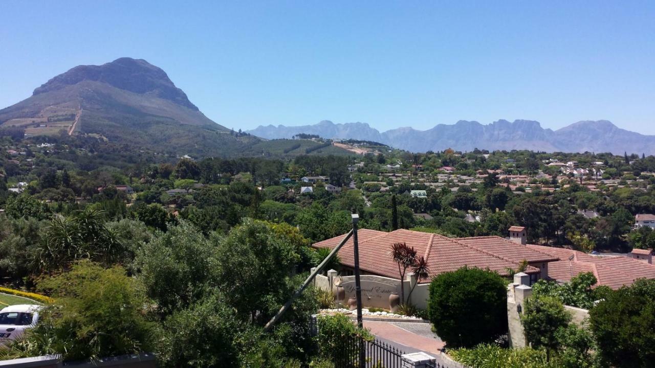 29 Carissa Street Daire Somerset West Dış mekan fotoğraf